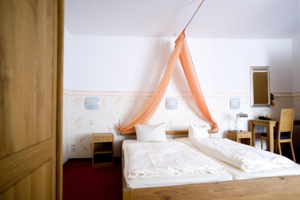 Hotel Flora ドルマーゲン 部屋 写真